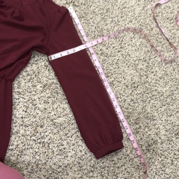 Tobi Dress Size Small Maroon Red Long Sleeve Faux Wrap Tulip Hem - Picture 9 of 9
